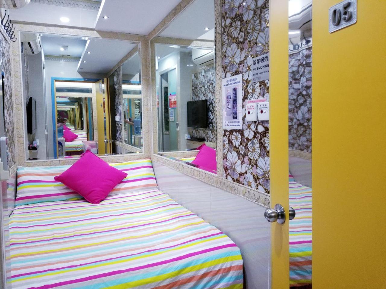 Longwin Hostel Hong Kong Exterior photo